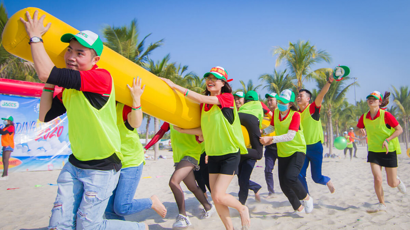 dịch vụ tổ chức team building