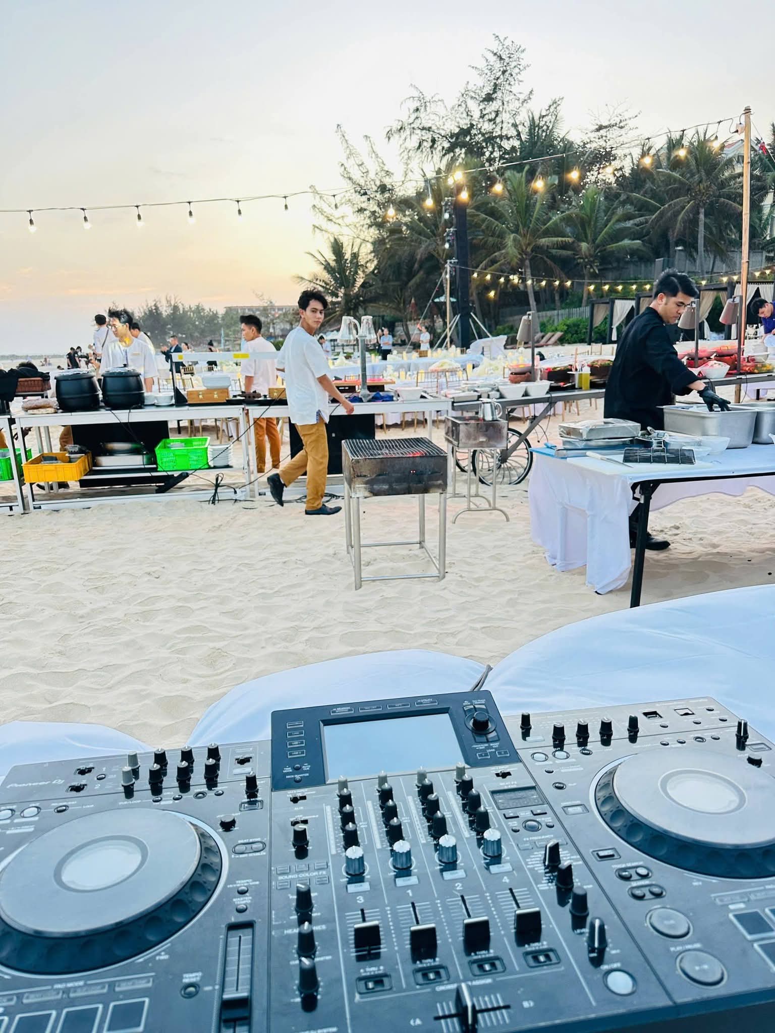 dj tiệc cưới trọn gói tại resort Mũi Né Phan Thiết, Tiến Thành, Kê Gà, Bình Thuận