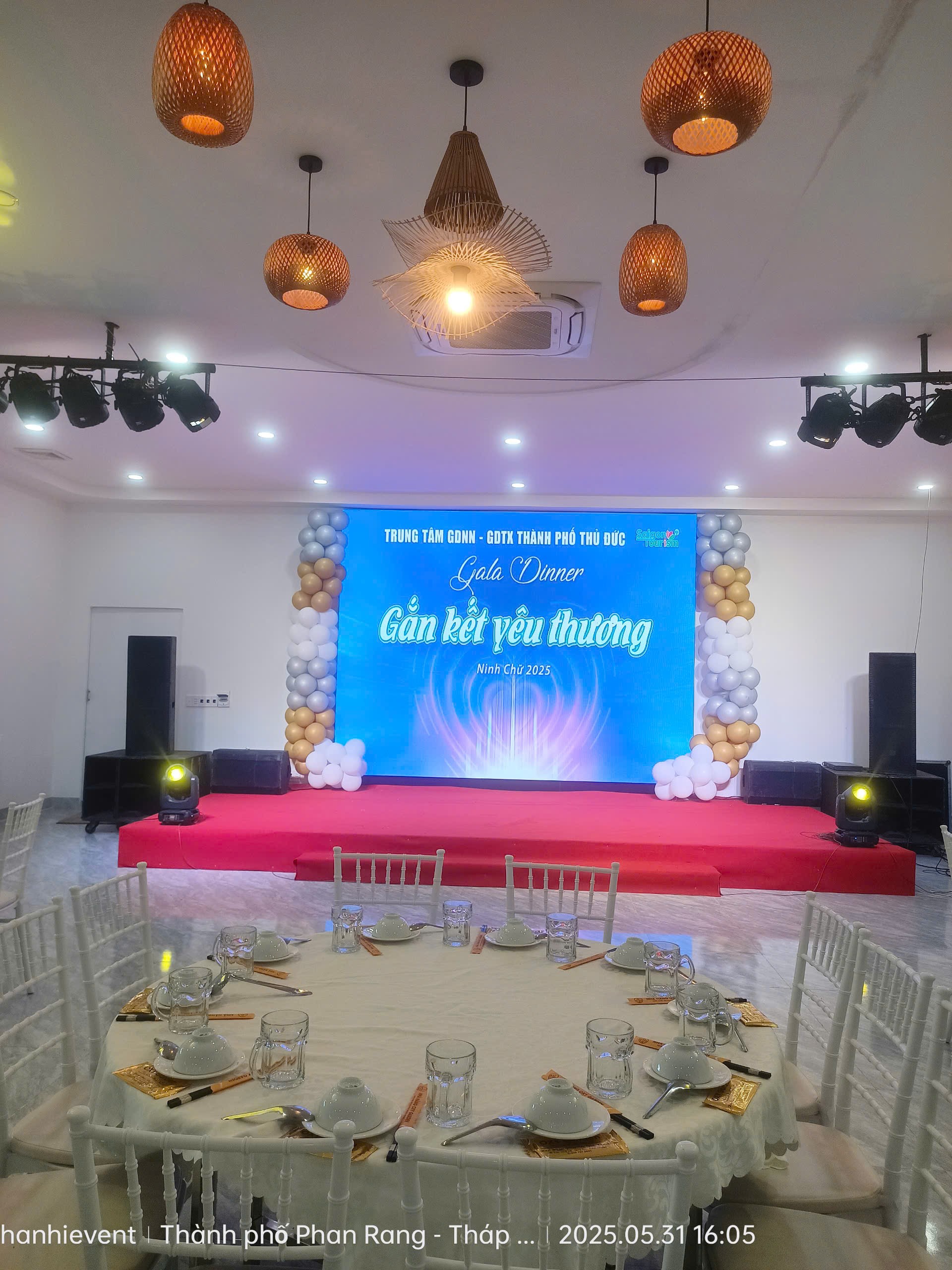 Tổ chức gala dinner trọn gói Ninh Thuận