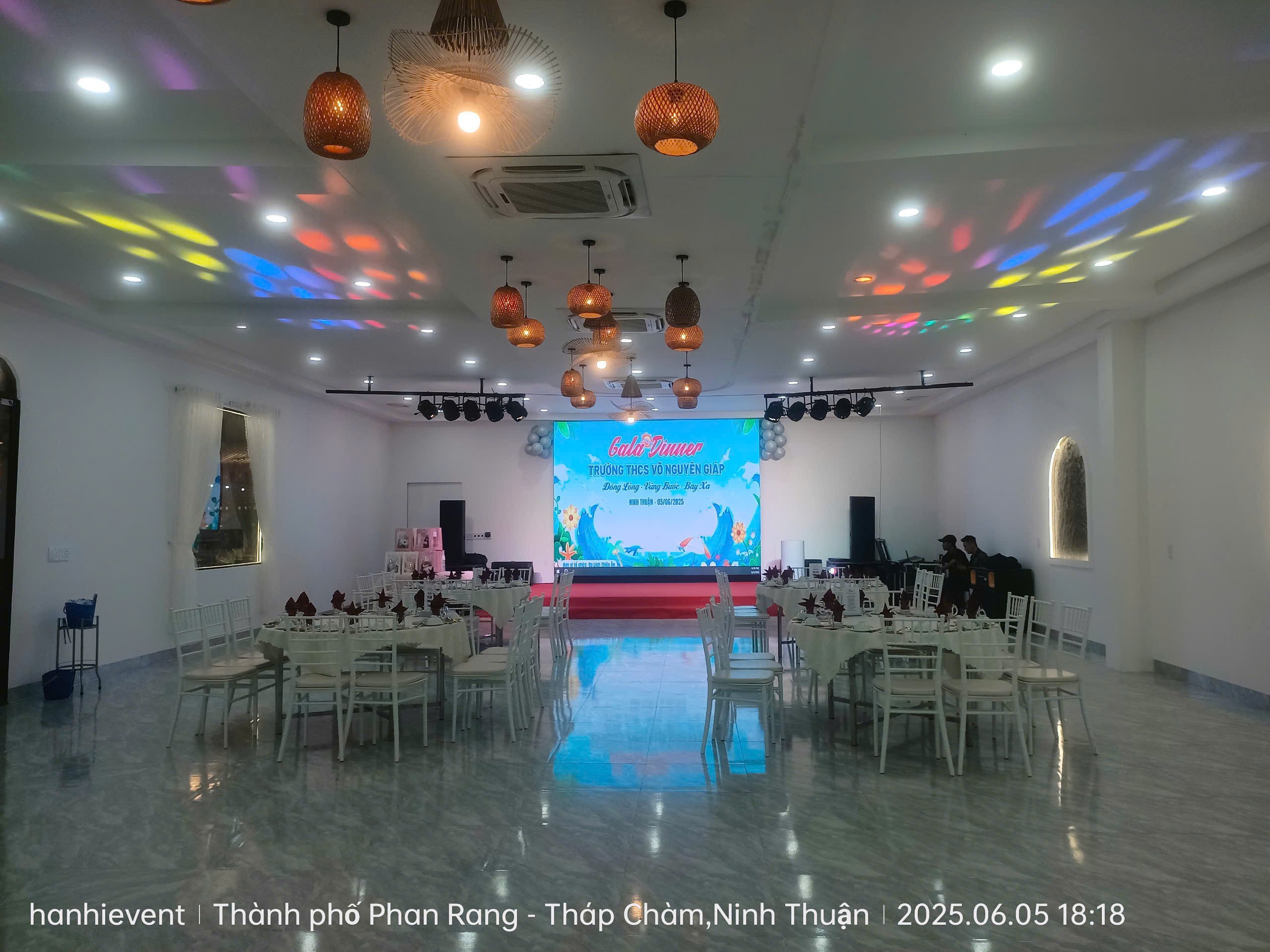 Tổ chức sự kiện gala dinner trọn gói tại nhà hàng Oxy Garden Ninh Thuận