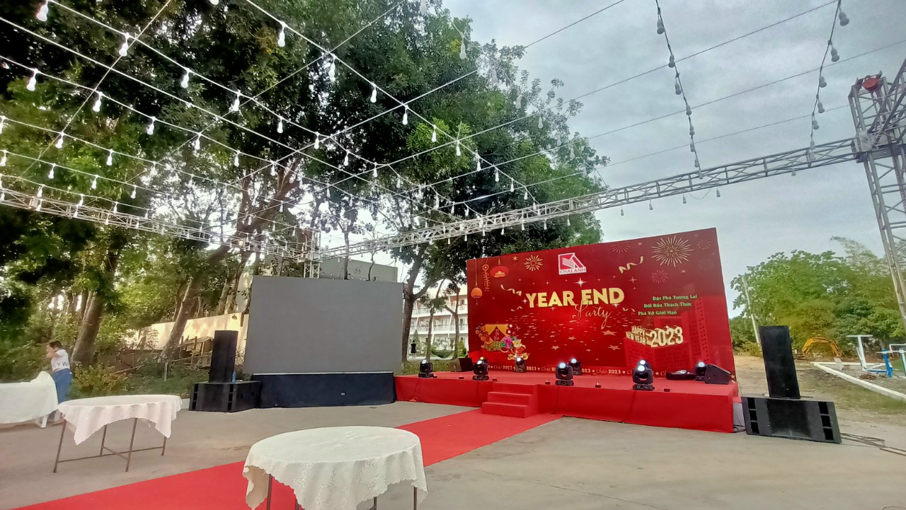 Tổ chức tất niên Bình Thuận